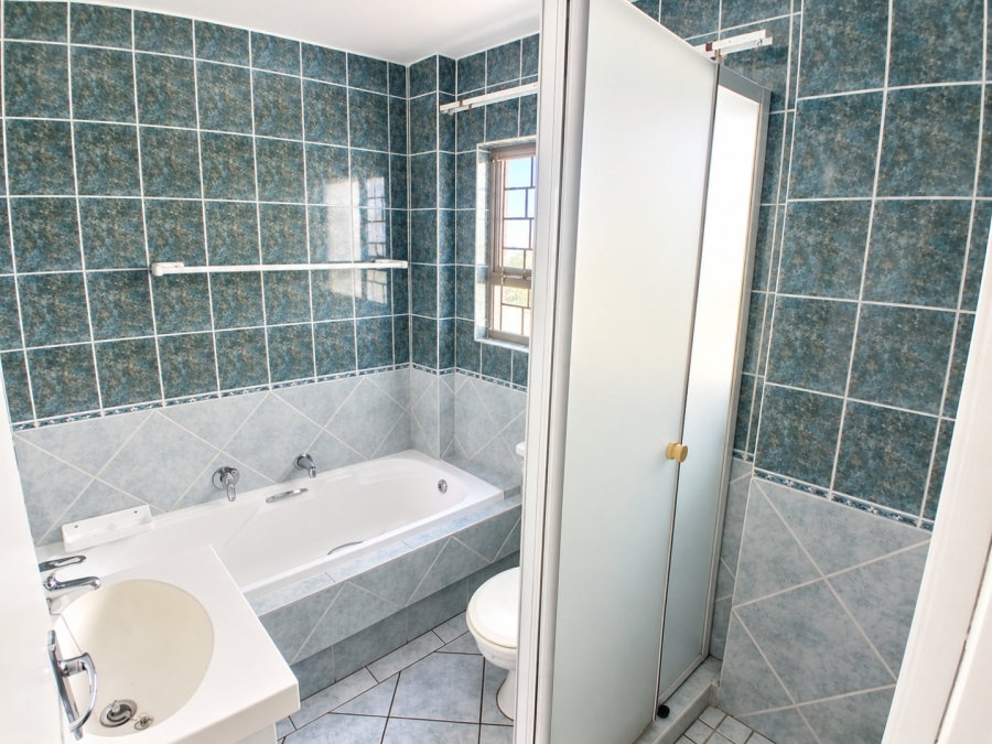2 Bedroom Property for Sale in Beachfront Western Cape
